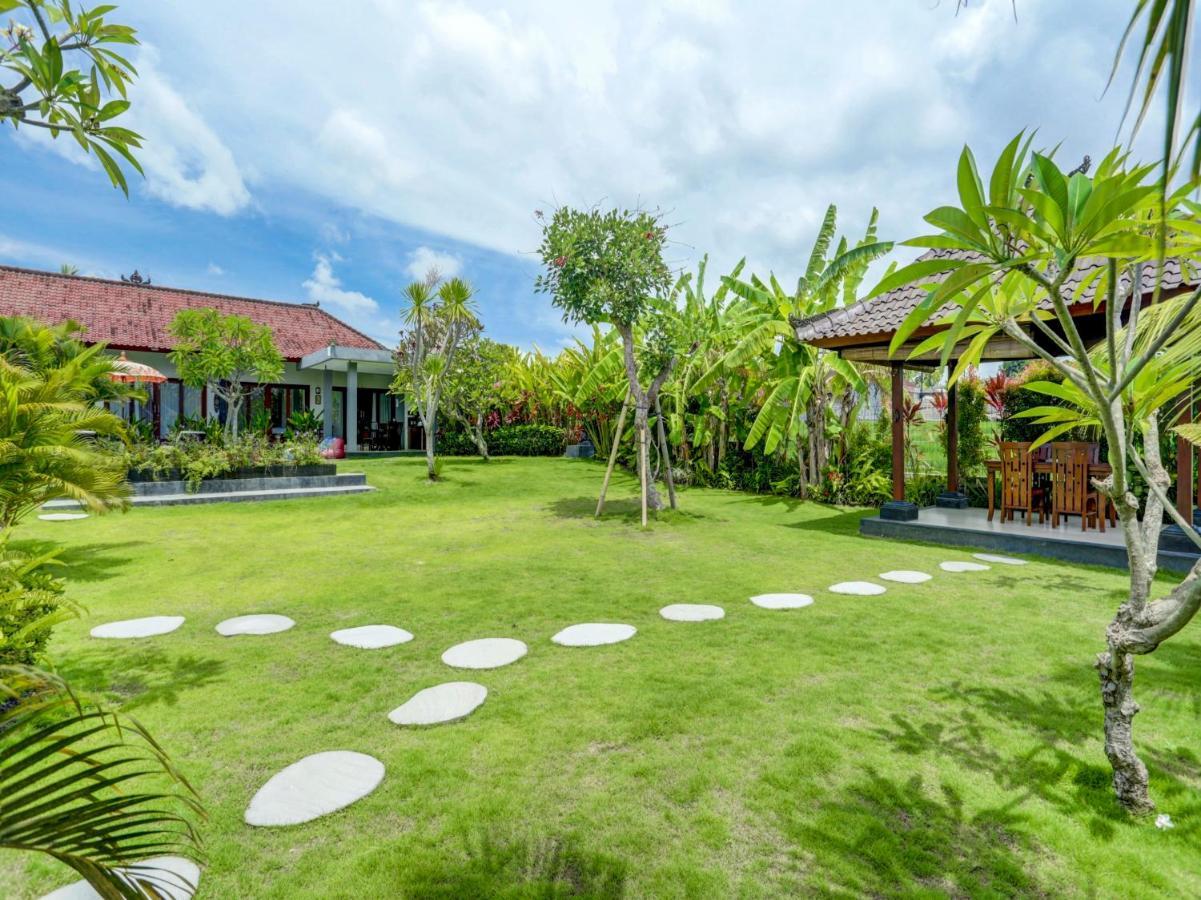 Oyo 90116 Carik Bali Guest House Canggu  Exterior photo